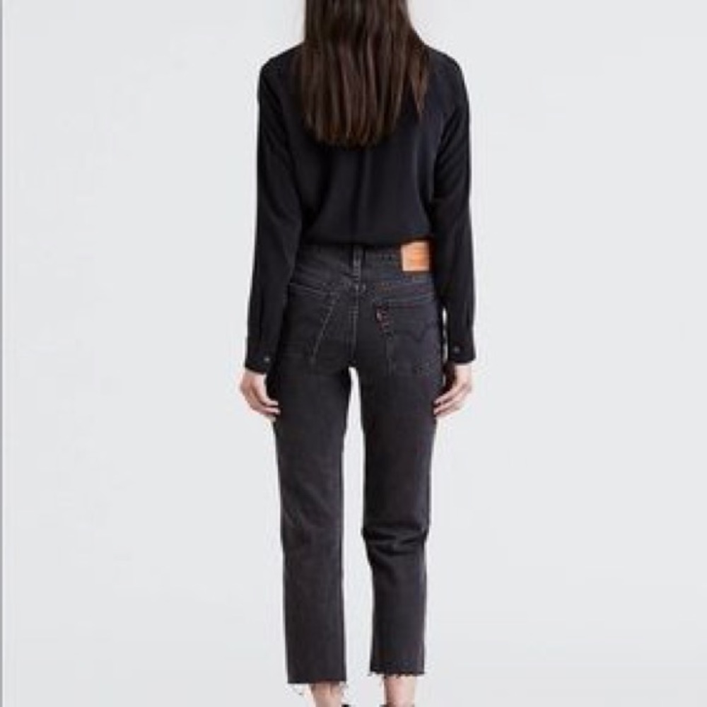 Levi’s wedgie fit raw hem straight jeans